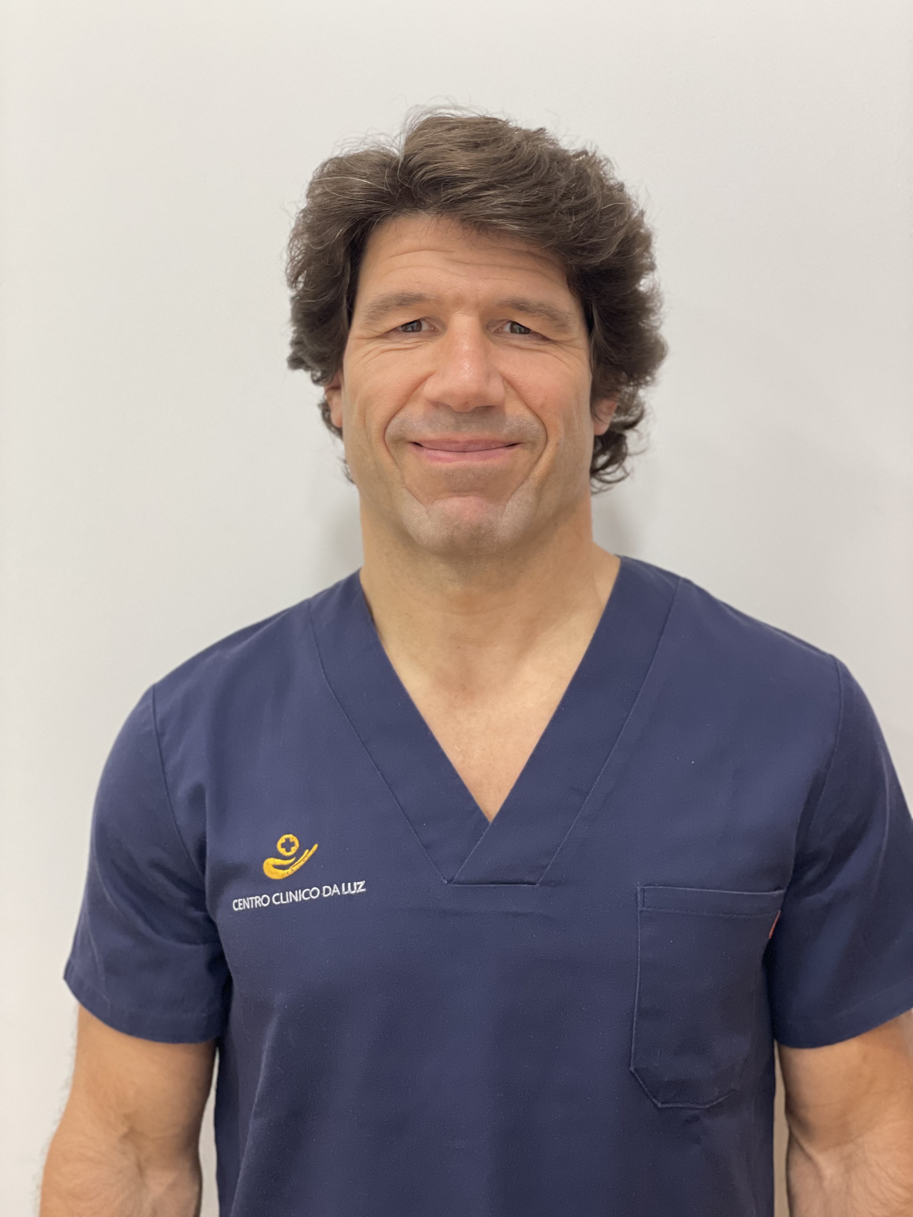 Dr. Gustavo Ribeiro.jpeg