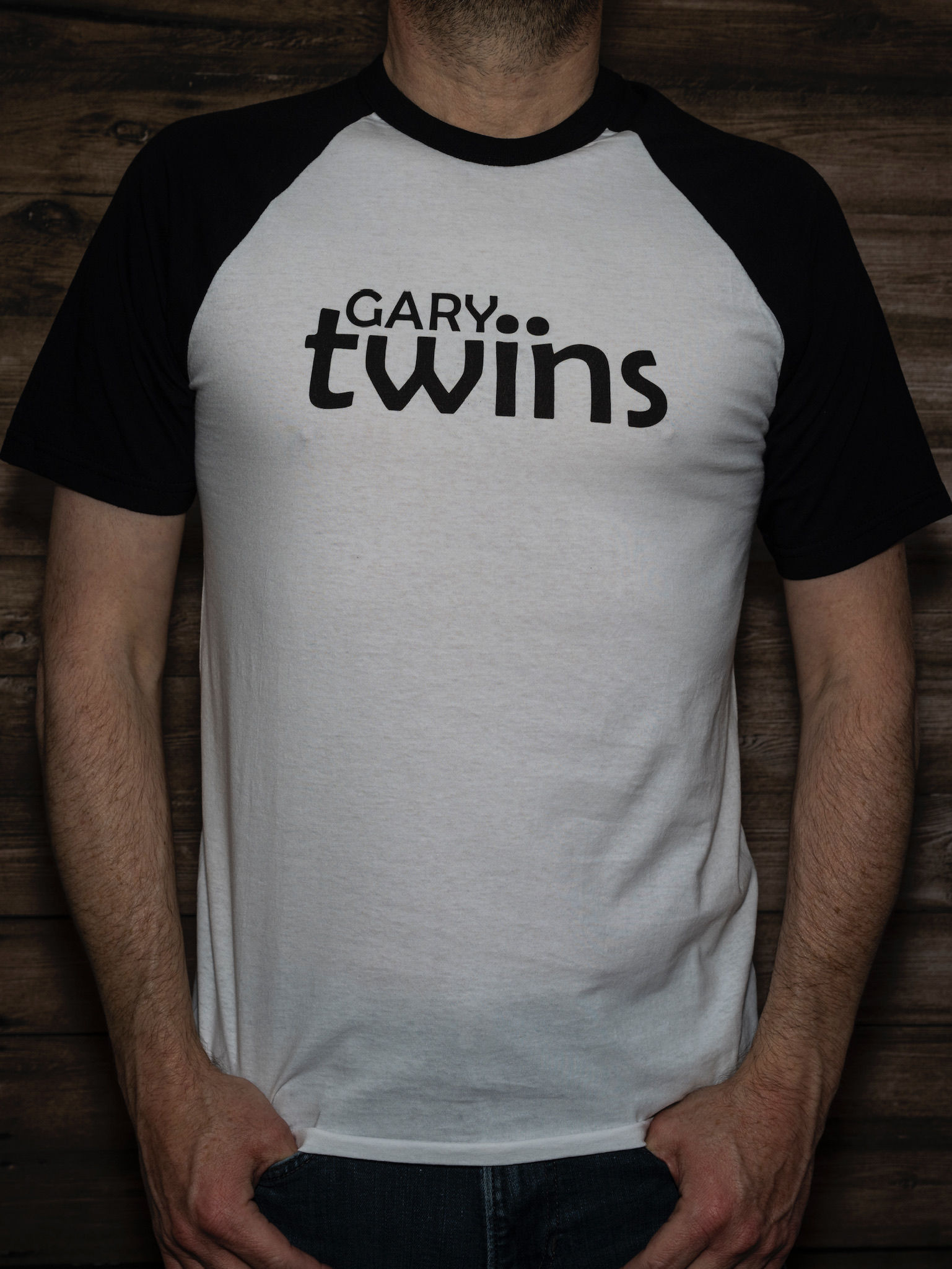 T-Shirt black & white