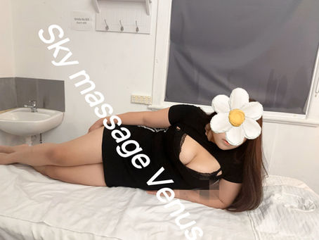 Want to flirt with a native speaker who talks DIRTY? Venus is here