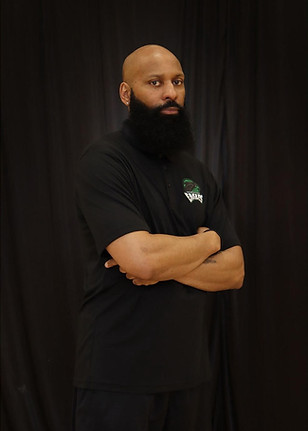 Leslie Coach Pic.jpg