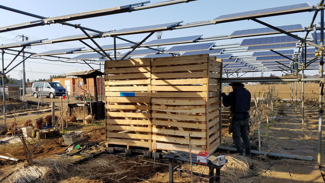 雛用の小屋製作