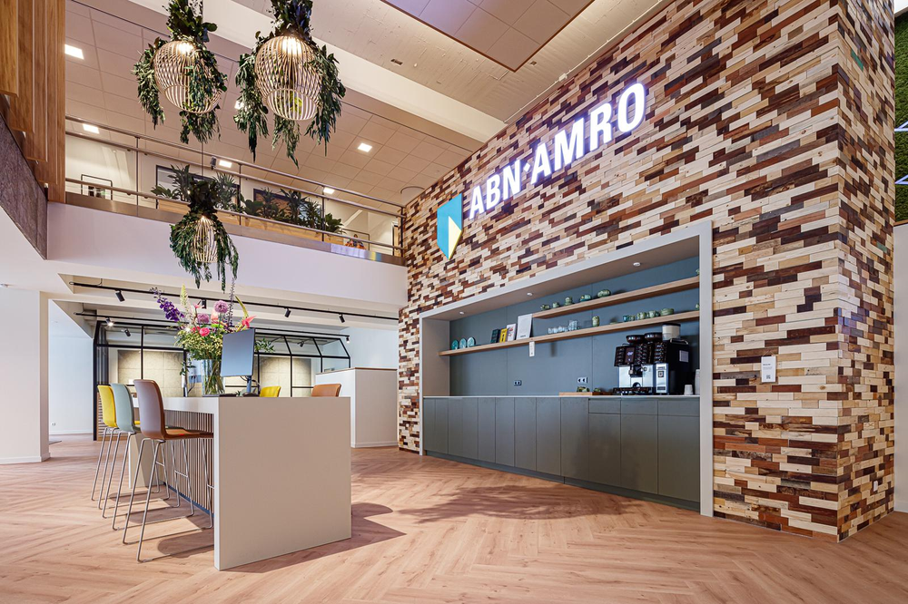 COARE duurzaamheidspartner ABN AMRO bij transformatie 60 kantoren