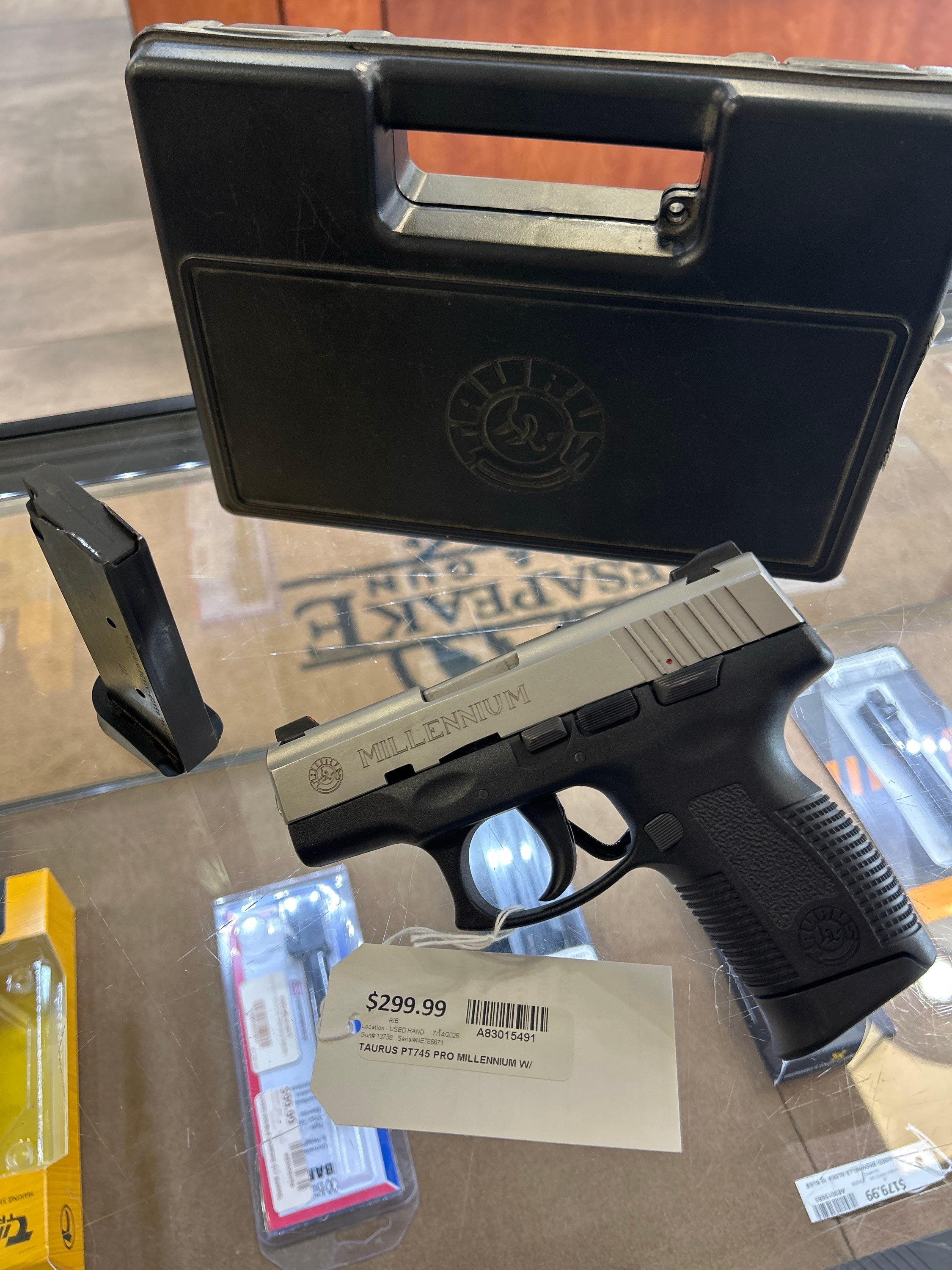TAURUS PT745 PRO MILLENNIUM 