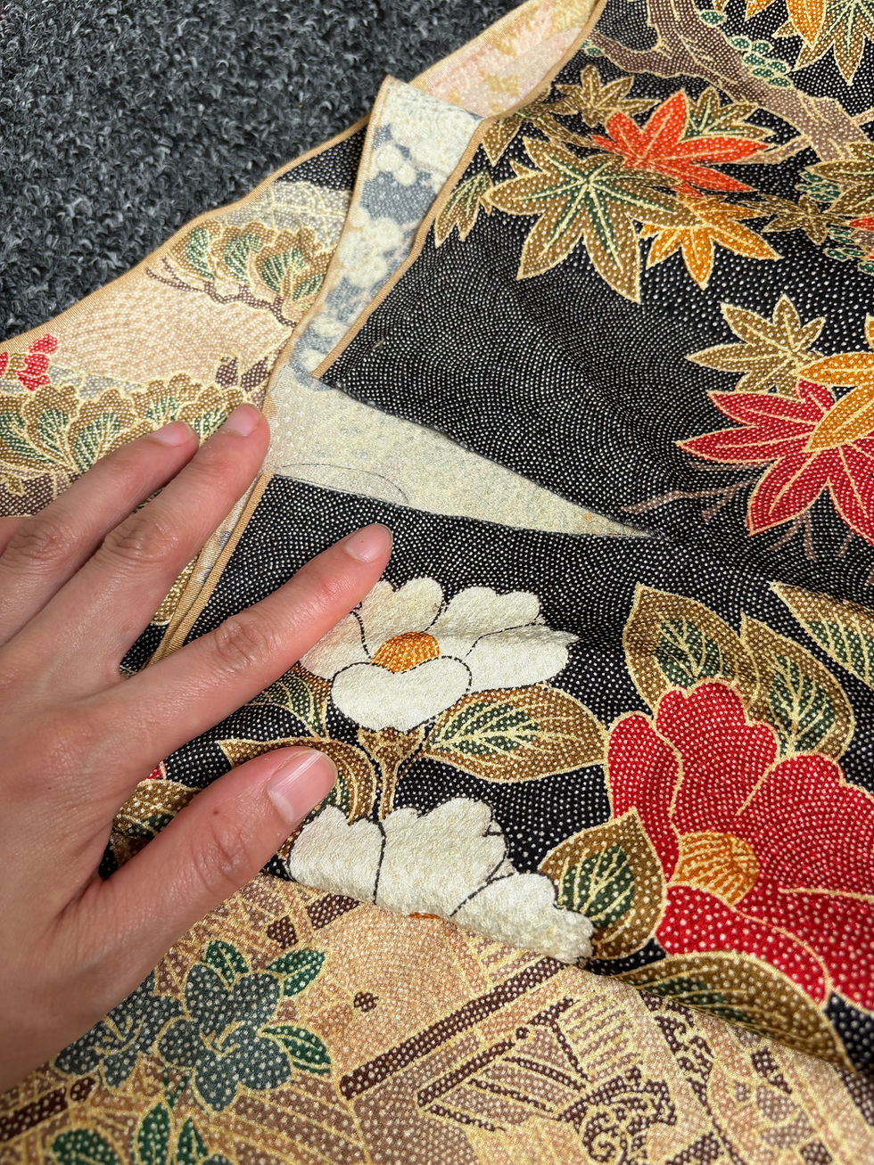 Thumbnail: Golden Maple & Chrysanthemum Kimono Fabric – 36 cm (14.2") Width (Sold by 1 m)