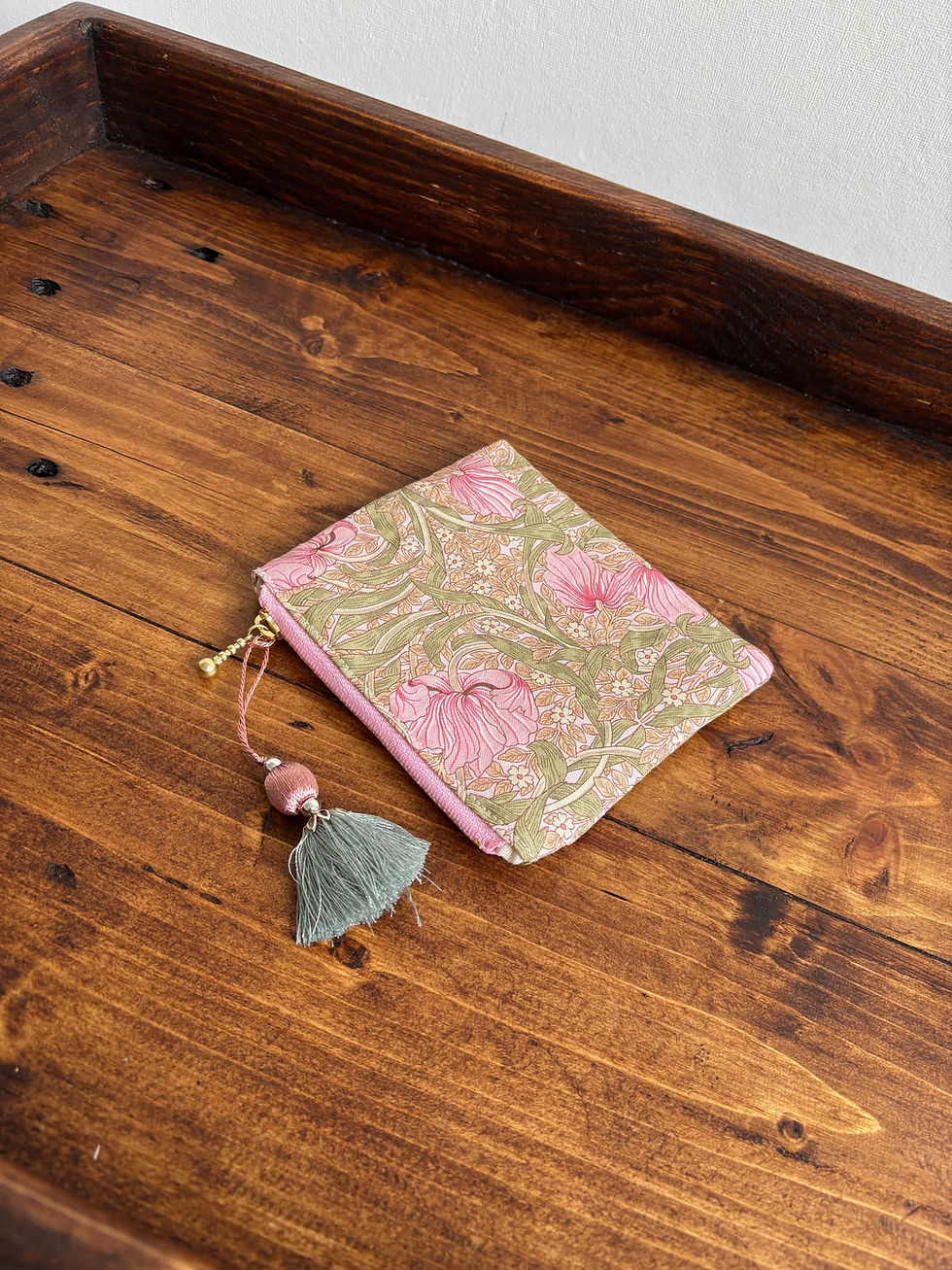 Thumbnail: William Morris Pimpernel Japanese Cotton Fabric Mini Pouch/ ピンパネルのミニポーチ
