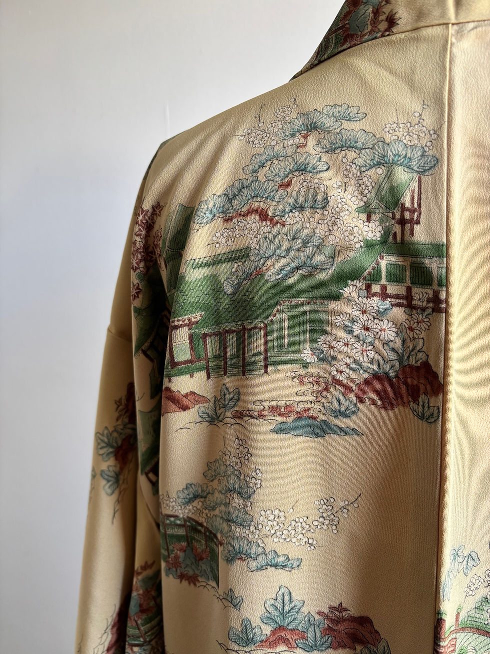 Thumbnail: Cream Heian Castle Pattern – Vintage Silk Kimono Haori Jacket / 平安京城文様の羽織ジャケット