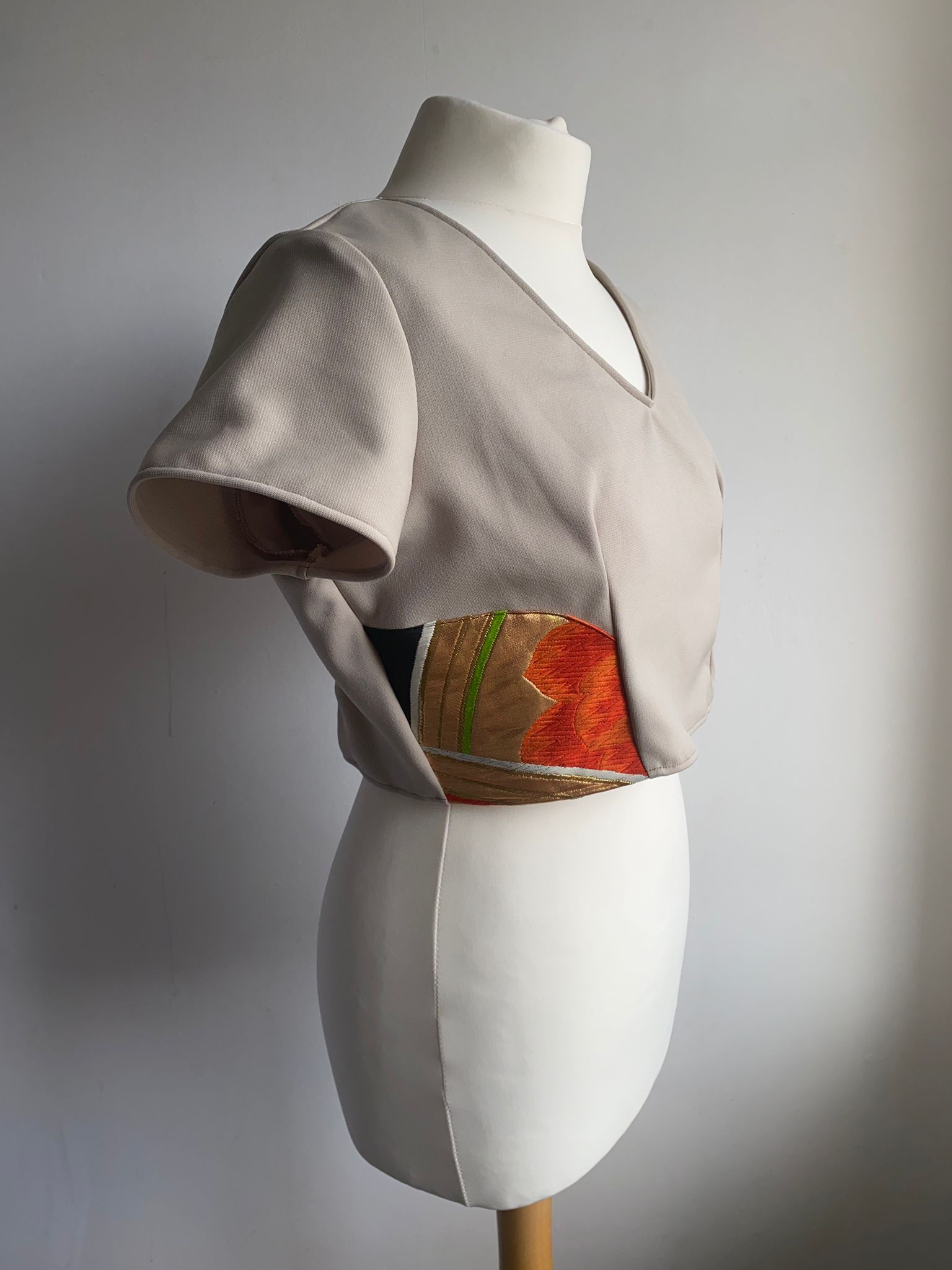 Camellia Red Vintage Kimono Half Sleeve Top/椿の半袖トップ