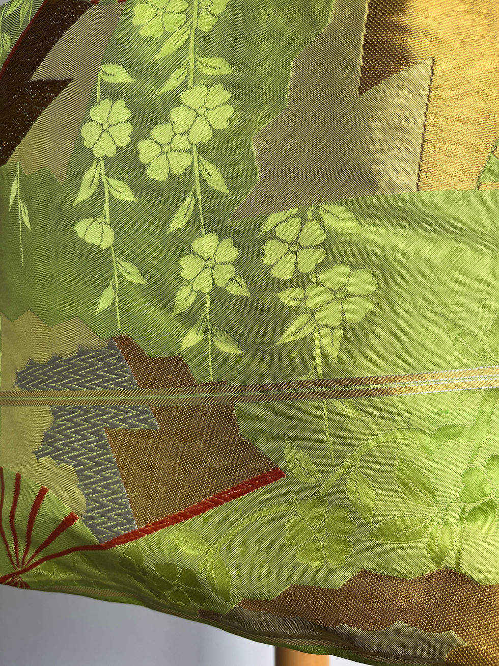 Thumbnail: Golden Fan Bright Line Green Vintage Silk Kimono Tote bag/ライムグリーンと扇のトートバック