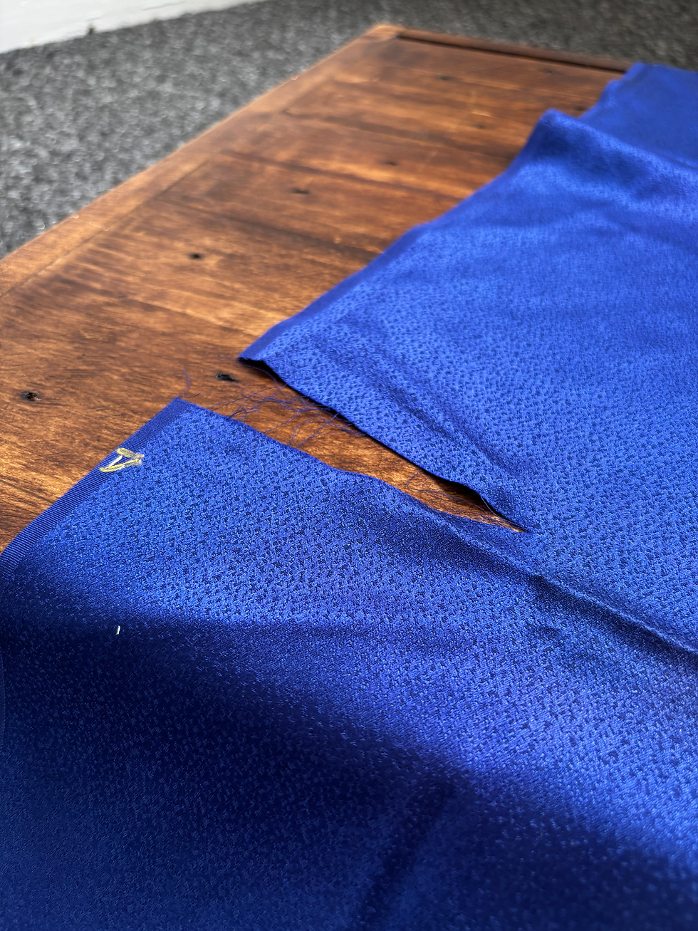 Thumbnail: Brilliant Blue Fan Kimono Fabric / 扇の着物 – 100 cm × 36 cm (39.3" × 14.2")