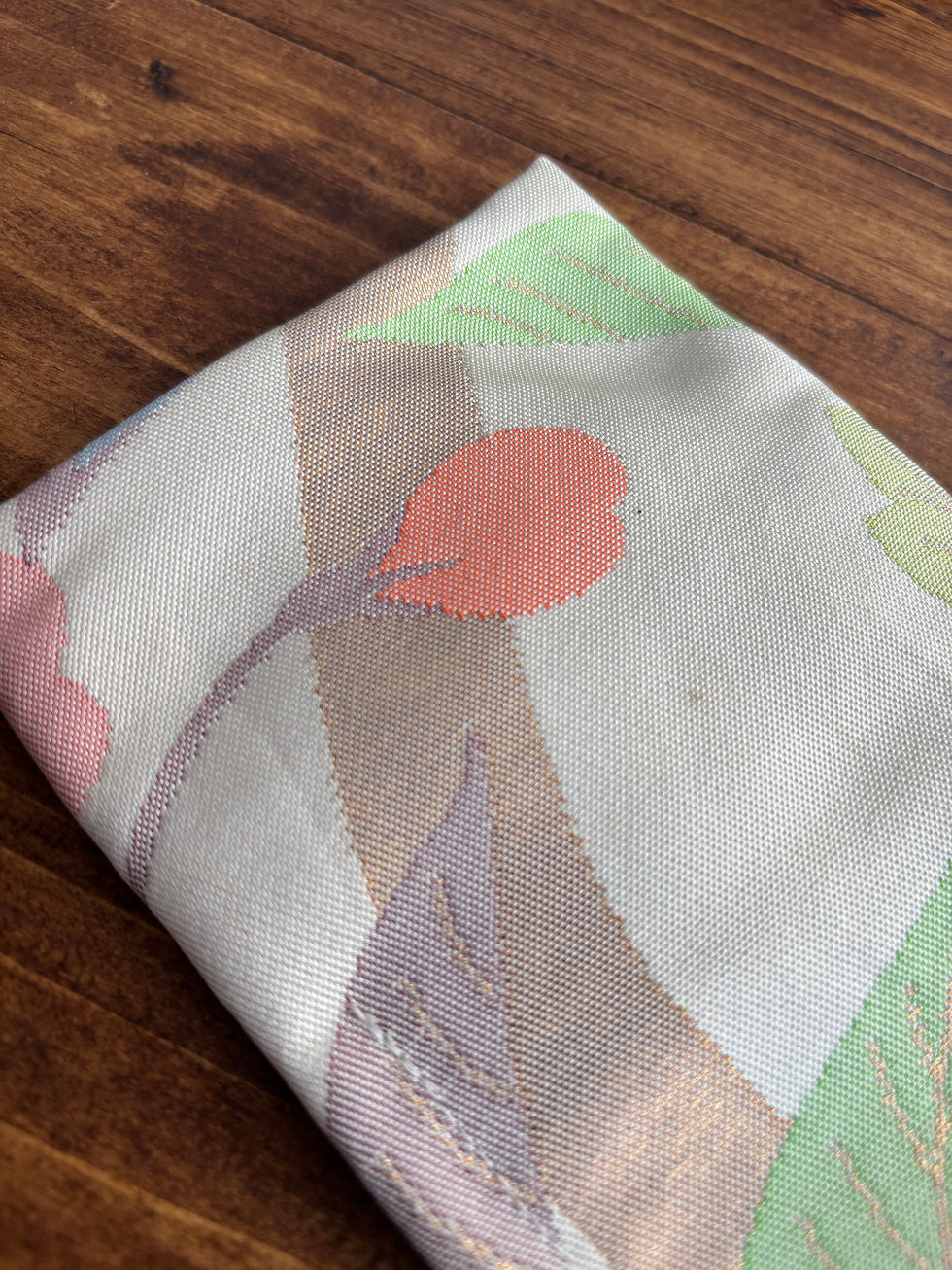 Thumbnail: Golden Pastel Colour Wisteria Vintage Silk Kimono Glasses Case / 金淡藤 眼鏡ケース