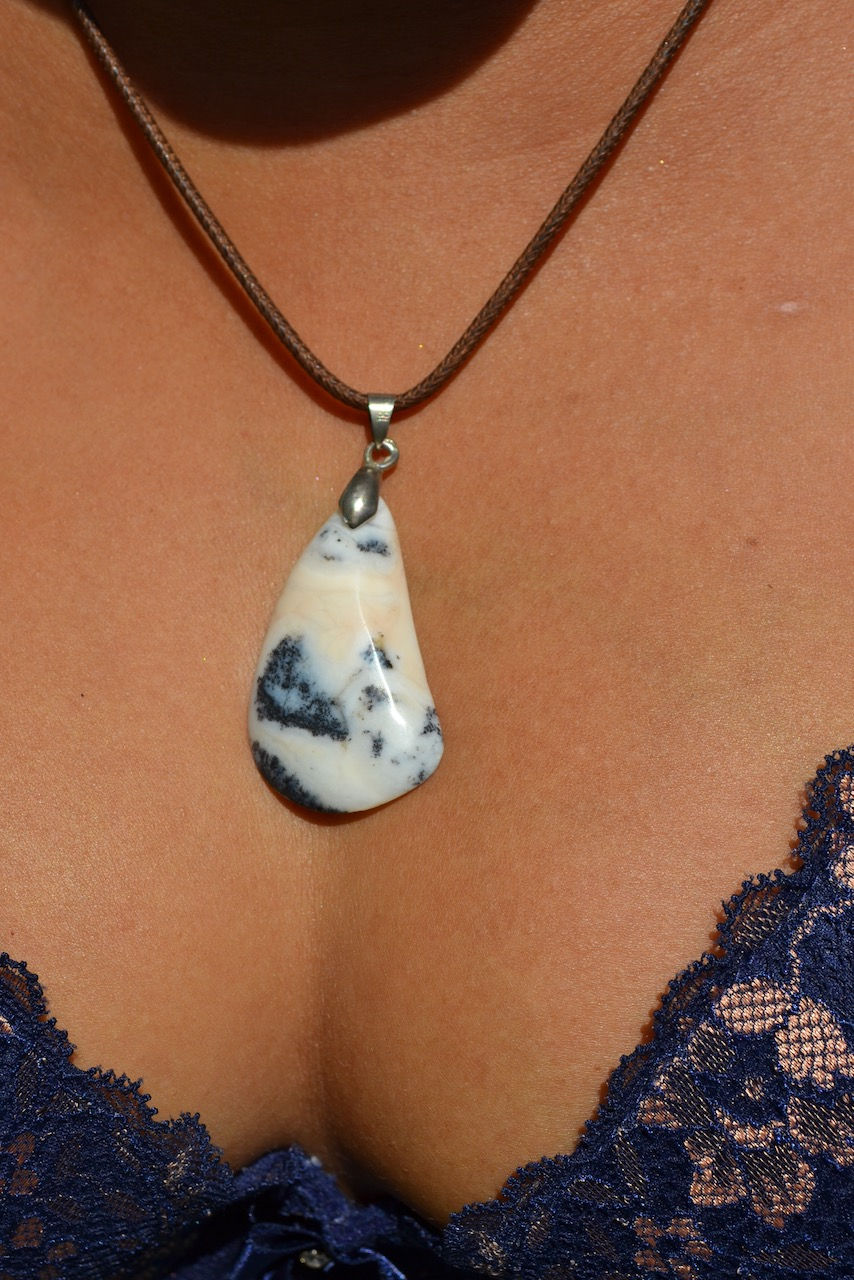 Pendant - Desert Stone Egypt - unique - white - grey - beige color - 8.6 g