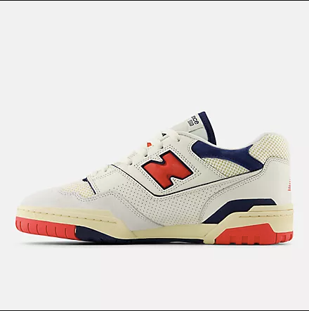 New Balance 550 Sneakers BB550CPB | sea salt/blast red