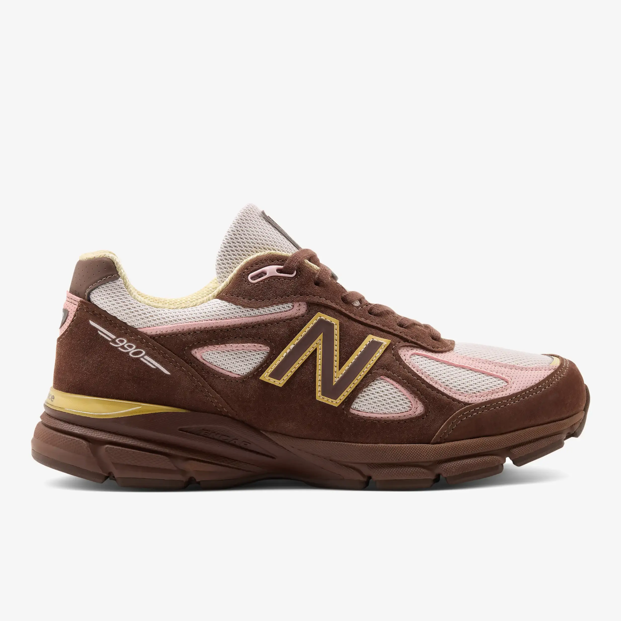 New Balance 990V4 Sneakers U990IC4 pumpernickel, pink chalk, alabaster side logo panel