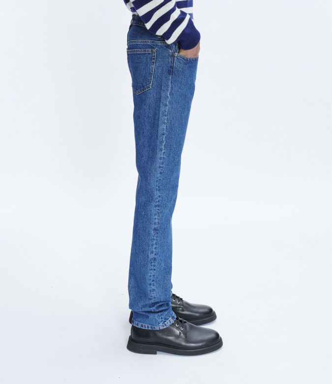 APC New Standard Jean in washed indigo on model side