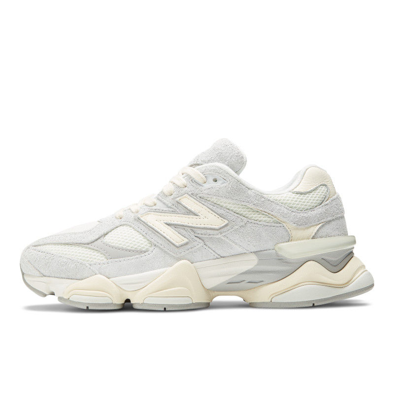 New Balance 9060 Sneakers U9060HSA in Quartz Grey Team Cream Sea Salt