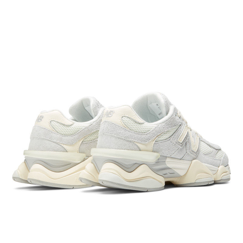 New Balance 9060 Sneakers U9060HSA in Quartz Grey Team Cream Sea Salt