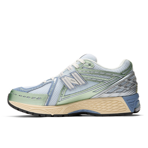 New Balance 1906 Sneakers U1906RNE | metallic ice blue | Evolve