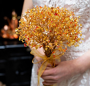 CRZyBest Honey Bee Alternative Bouquet
