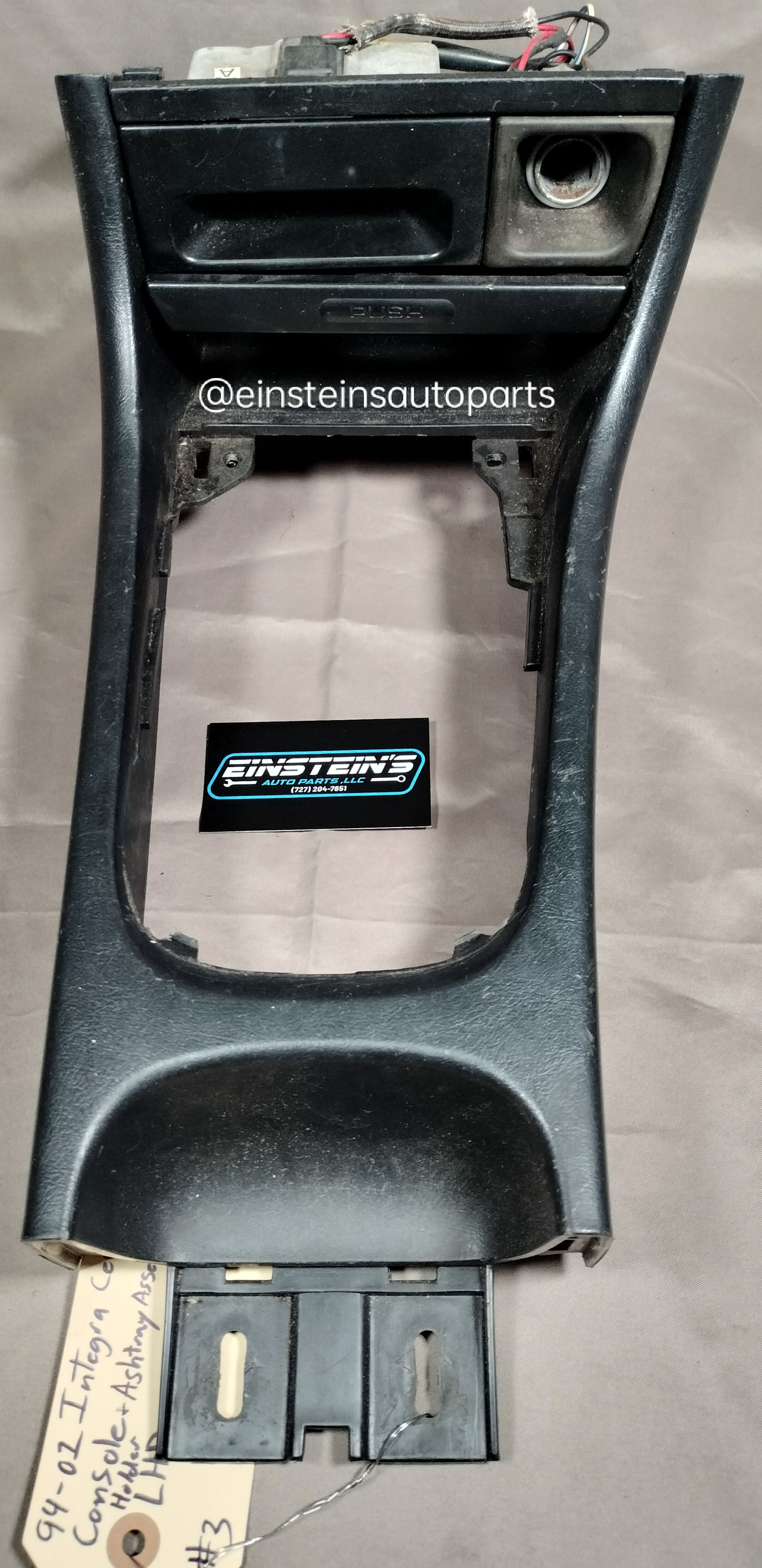 94-01 Acura Integra LHD Center Console, Ashtray and Cupholder