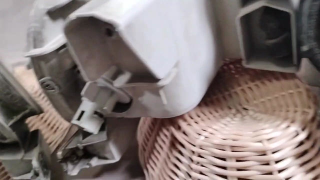 Thumbnail: 94-01 JDM Front Acura Integra OEM Headlights Non-HID