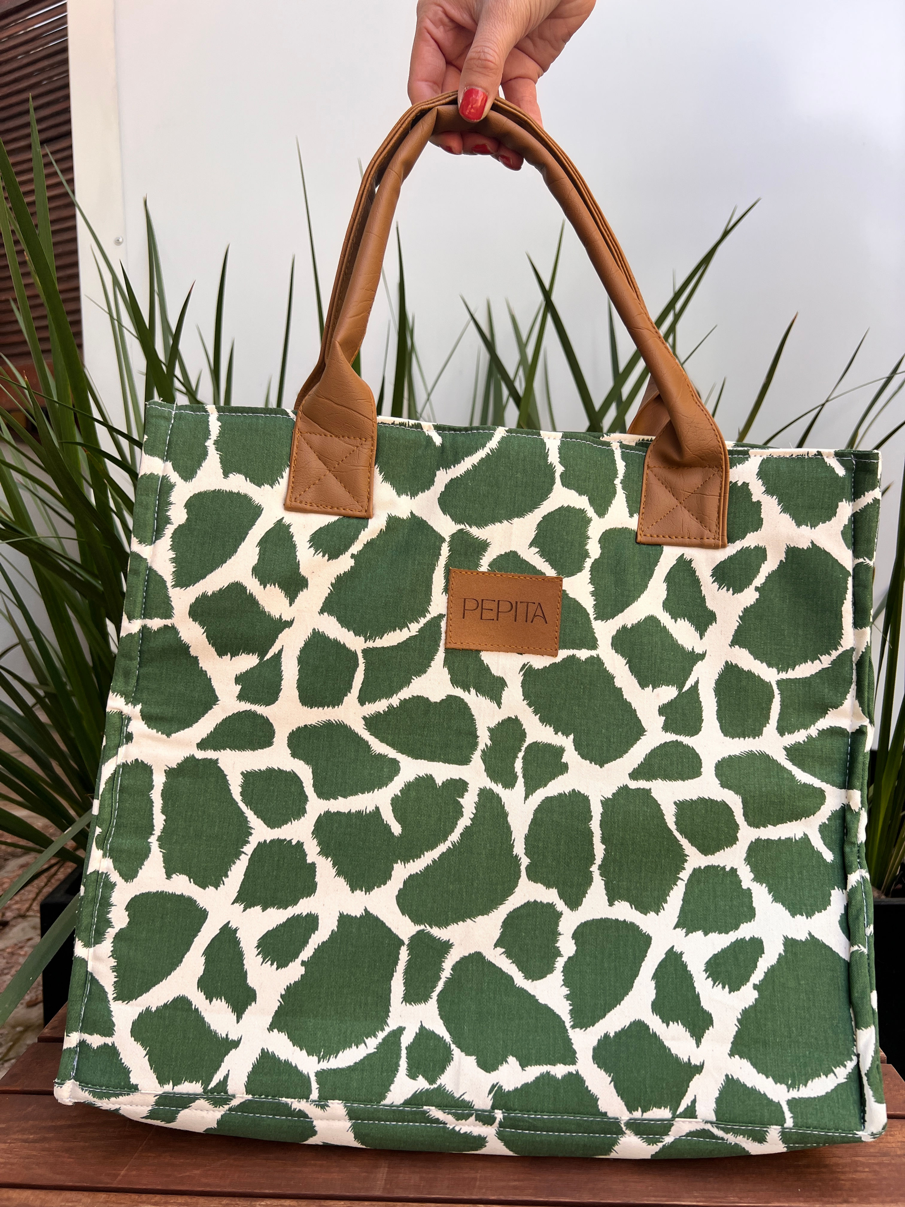 TOTE ERNESTINA