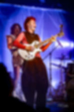 Guitariste sur scène lors des concerts 2026 à La Boîte à Meuh.