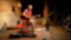 Musicien jouant de la guitare aux concerts 2023 à La Boîte à Meuh.