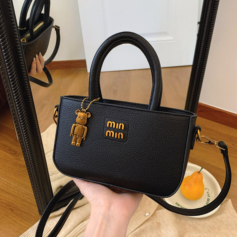 Thumbnail: High end luxury handbag for women 2026 new retro crossbody bag commuting single