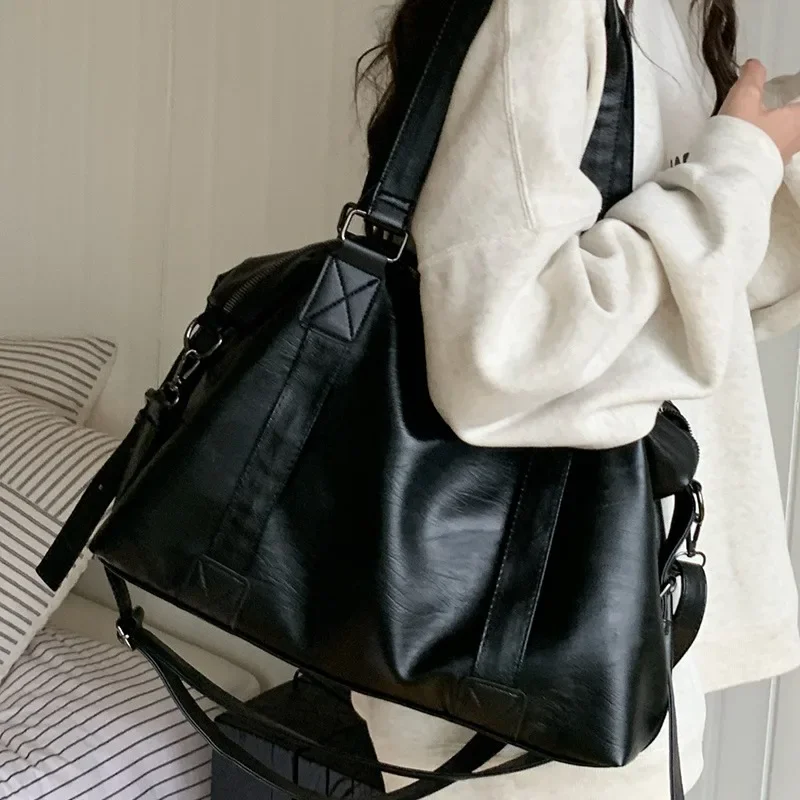 Thumbnail: Fashion Tote Bag Leather Women Bag Simplicity Handbag Solid Vintage Shoulder Mes