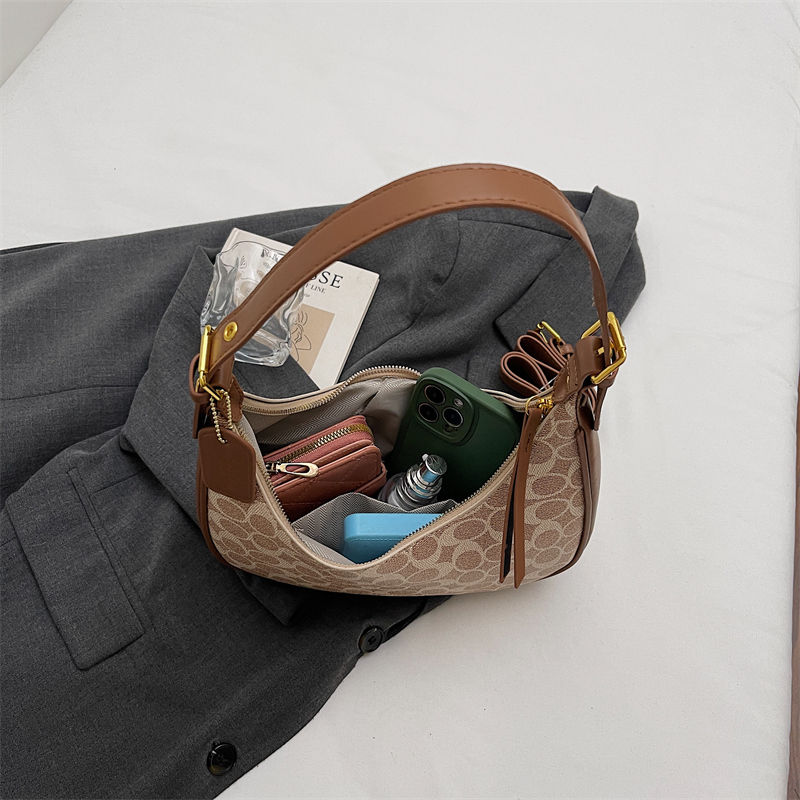 Thumbnail: Women's Fashion Bag Suitable for Daily Use Lightweight Design with Multiple Pock