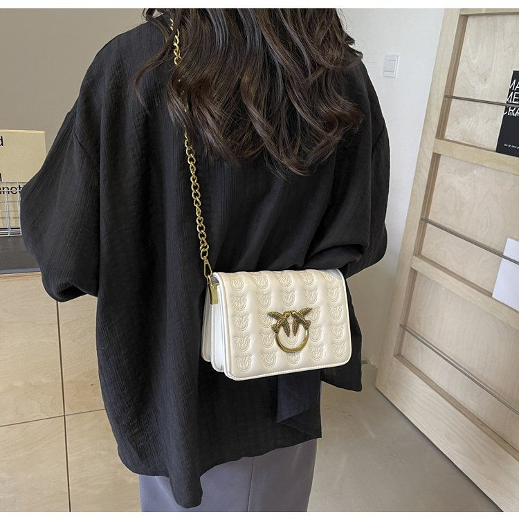 Thumbnail: Womens Handbag as Your Style Extension Choose Wisely Choose Fashion Shoulder Cro