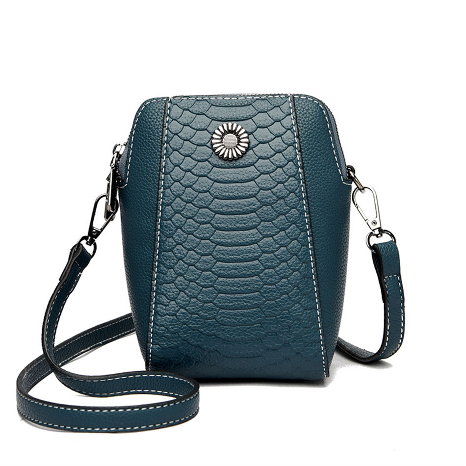 Thumbnail: Women's 2026 Fashion Trendy Handbag Purse Luxury Designer Female Shoulder Crossb