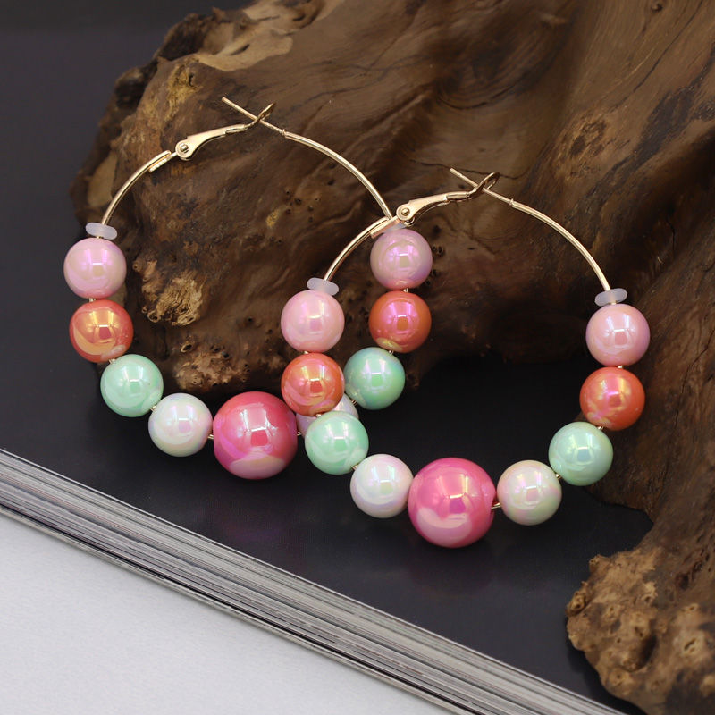 Thumbnail: Earrings for Women Accessories 2026 New Fashion Round Beads Love Heart Colorful