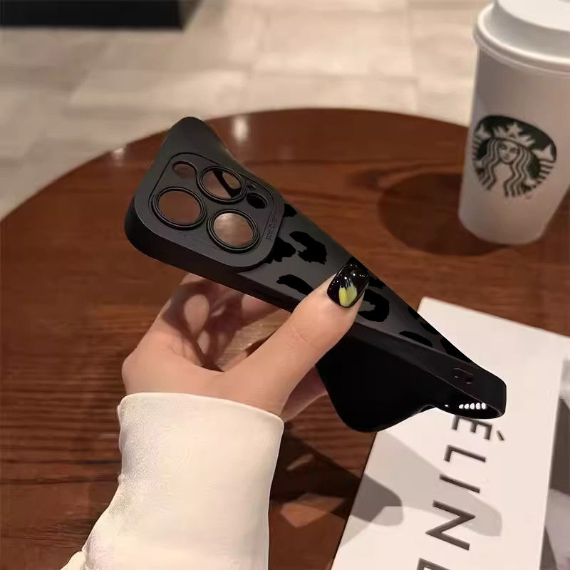 Thumbnail: Leopard Design Camera Protective Phone Case for iPhone 16 Cases iPhone 17 Air 15