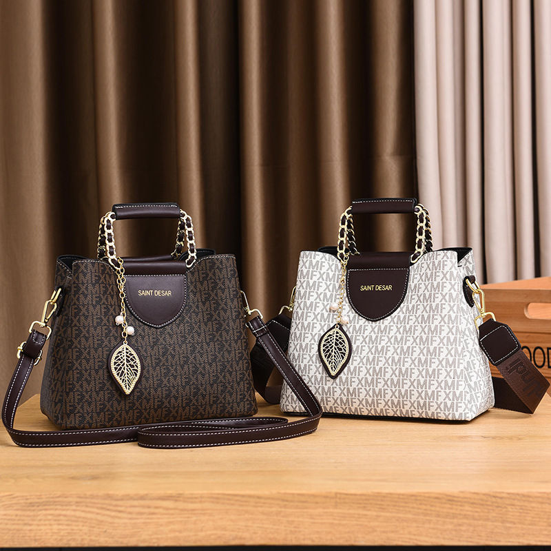 Thumbnail: New Women bag Handbag for women 2026 sac a main Designer Shoulder bags handbag f