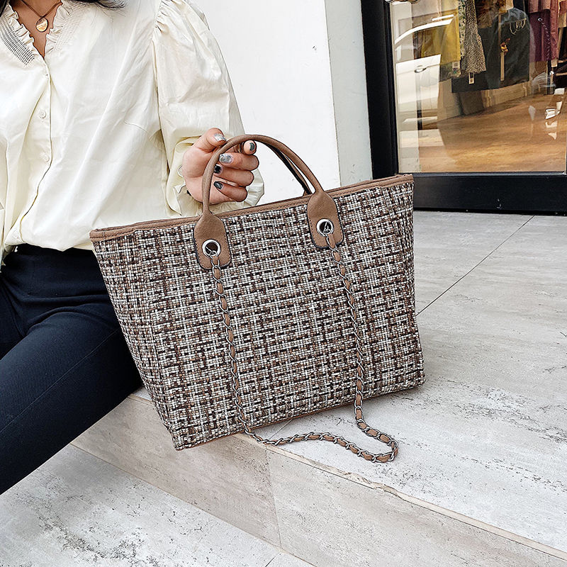 Thumbnail: Women Tote Bag Fashion Nylon Large Handbag Chains Shoulder Bags Ladies Big Messe