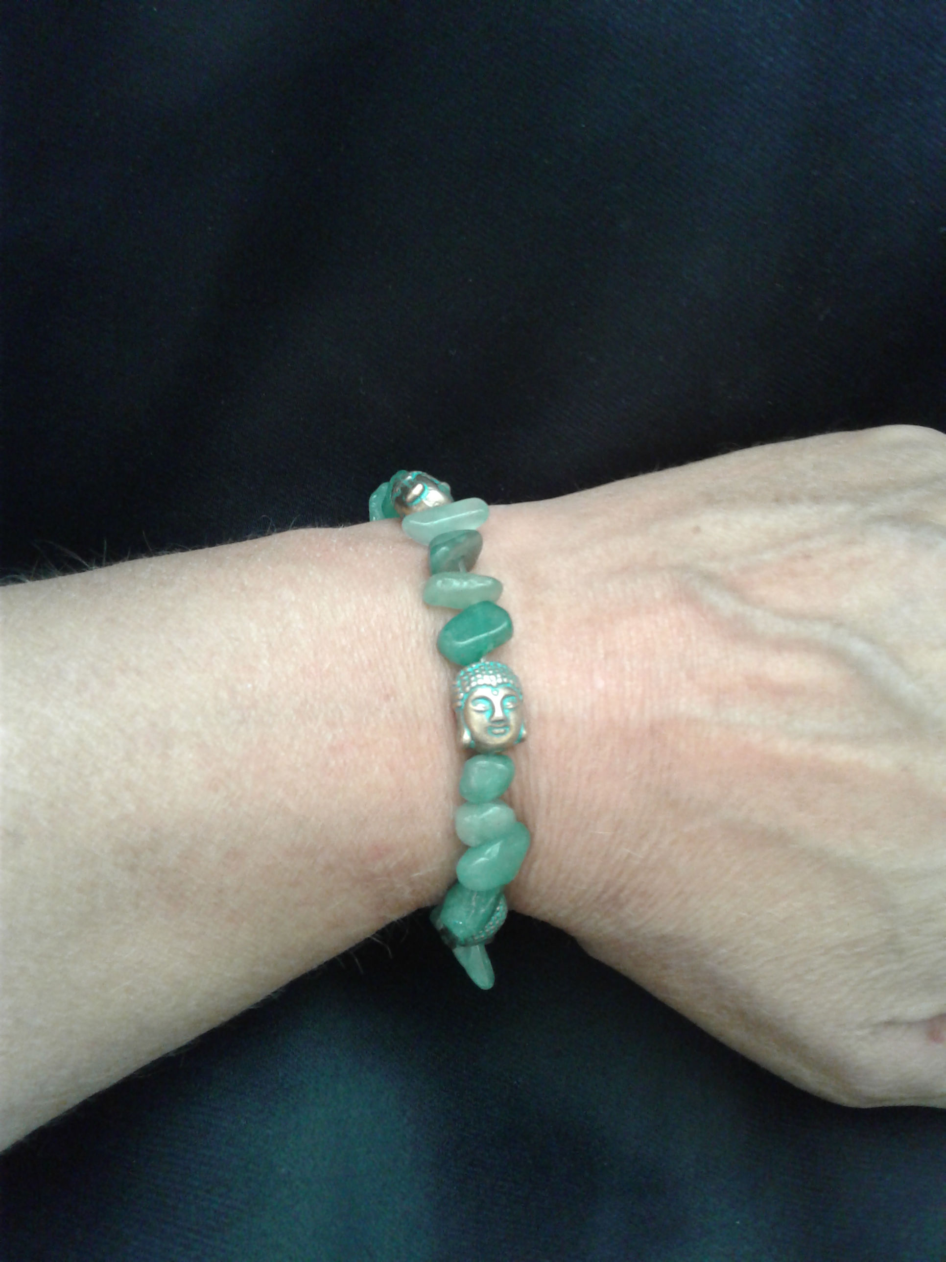 Bracelet élastique Aventurine vert avec  bouddha.