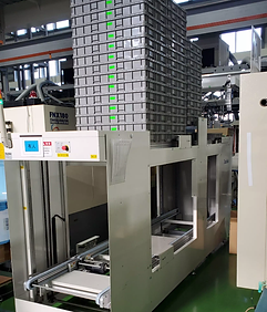 成形機ストッカー プラテック