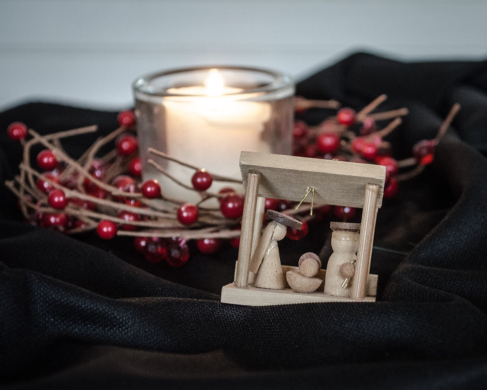 Christmas Eve Candlelighting Service