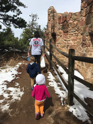 Hiking and Little ones