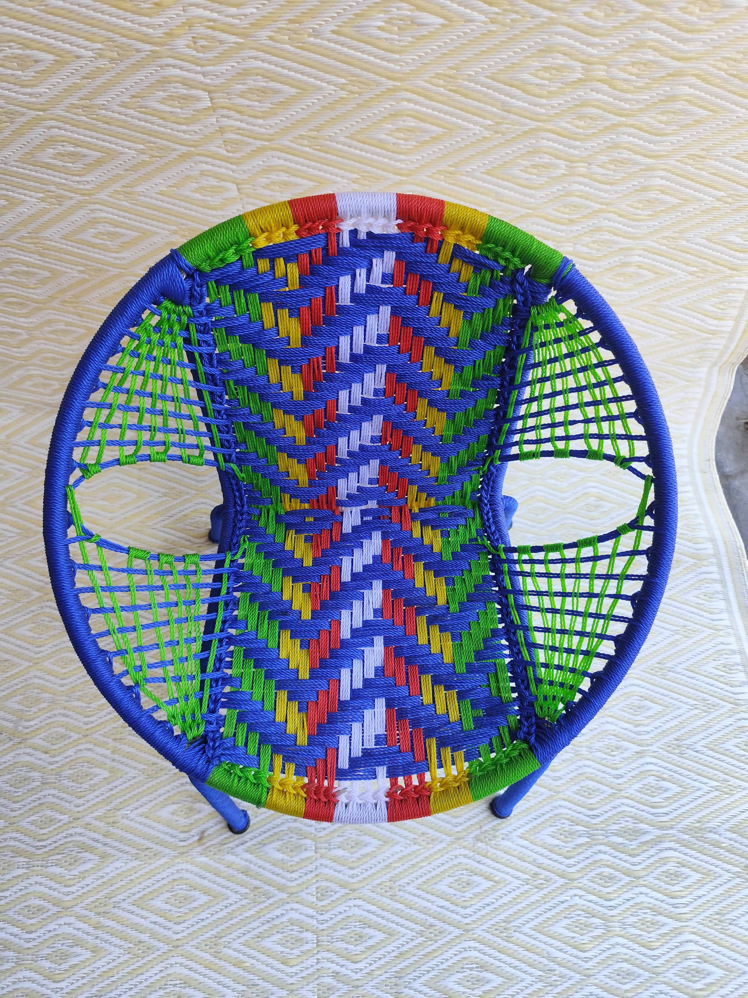 chaise enfant fer forgé tissée fils de pêche bleu