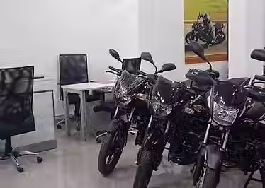 bajaj-pallavaram.avif