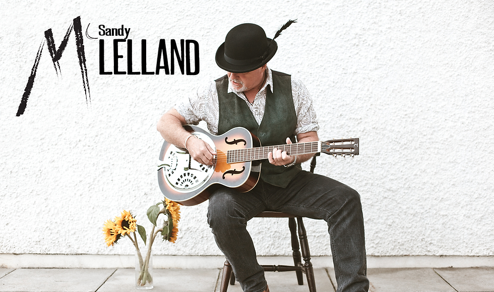 Live music with Sandy McLelland