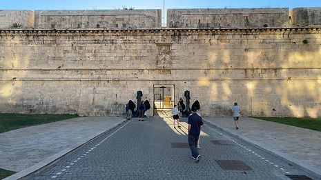 Entertance to Fortezza Michelangelo
