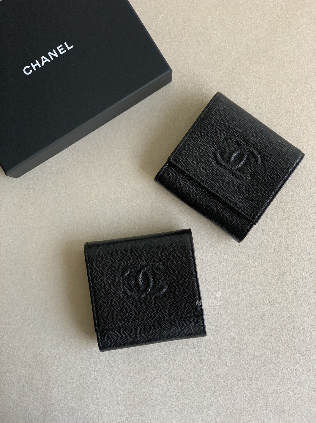 Chanel 翻蓋復古雙C大LOGO短夾