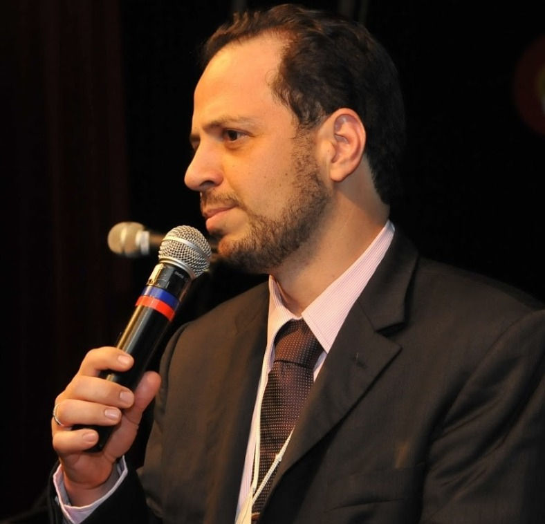 Dr. Rodrigo Penha de Almeida
