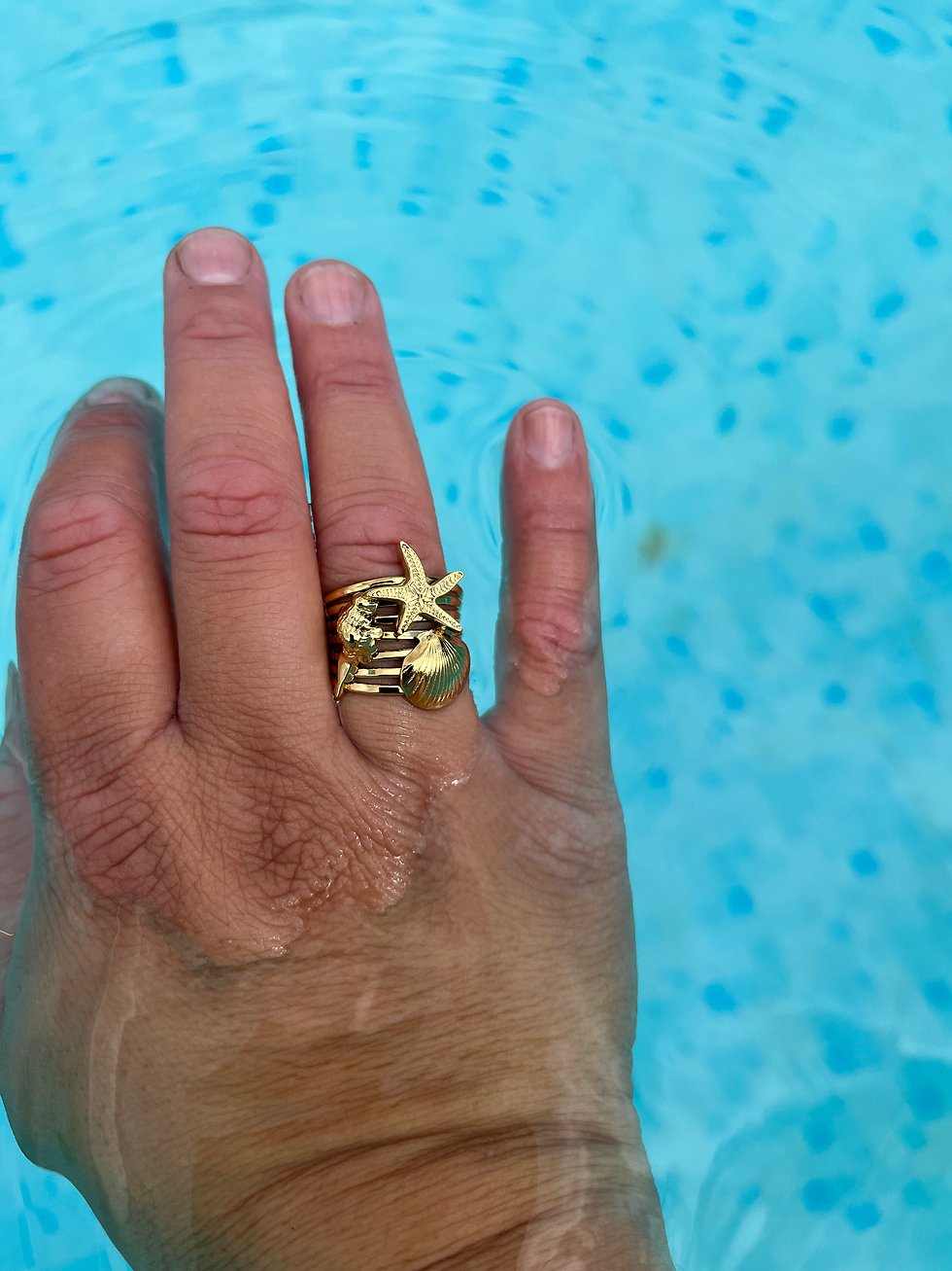Thumbnail: Goudkleurige ring - Romy