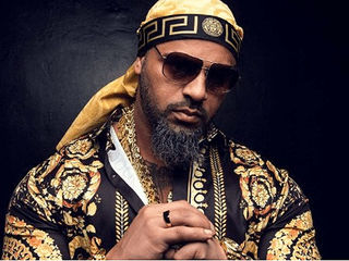 Massiv löst sein Label auf und gibt Künstler frei