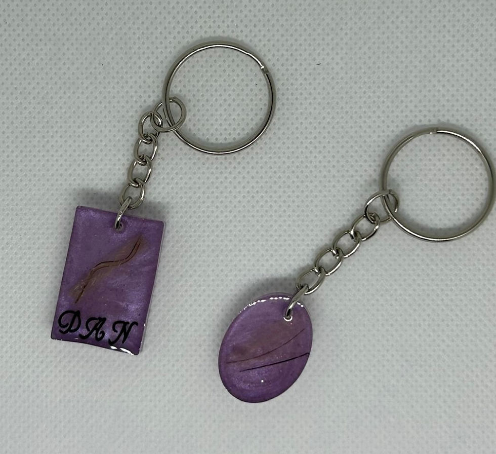 Thumbnail: Keepsake keyrings showcasing plaited horse hair and his name.
