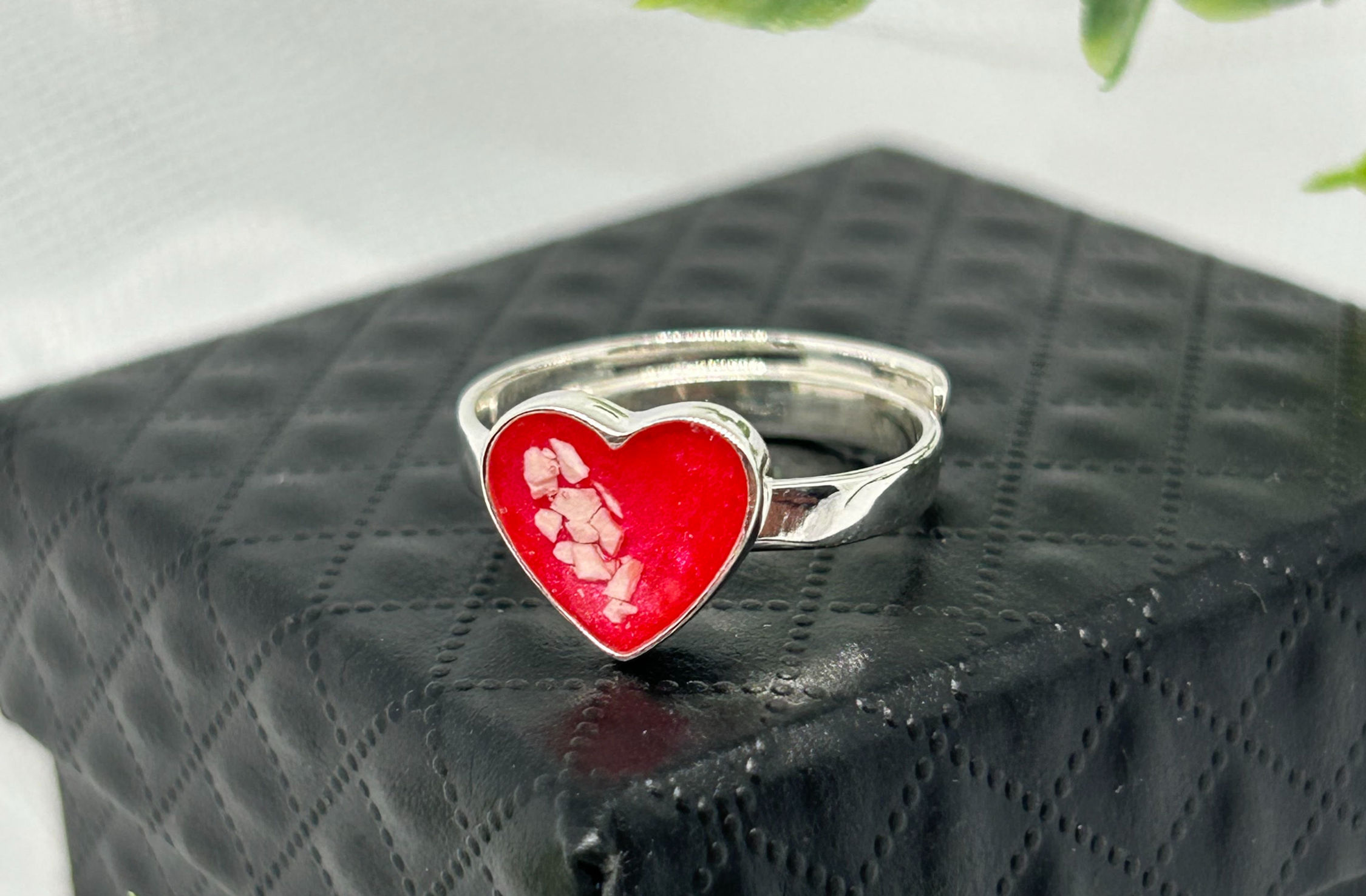 Single Heart Keepsake Ring